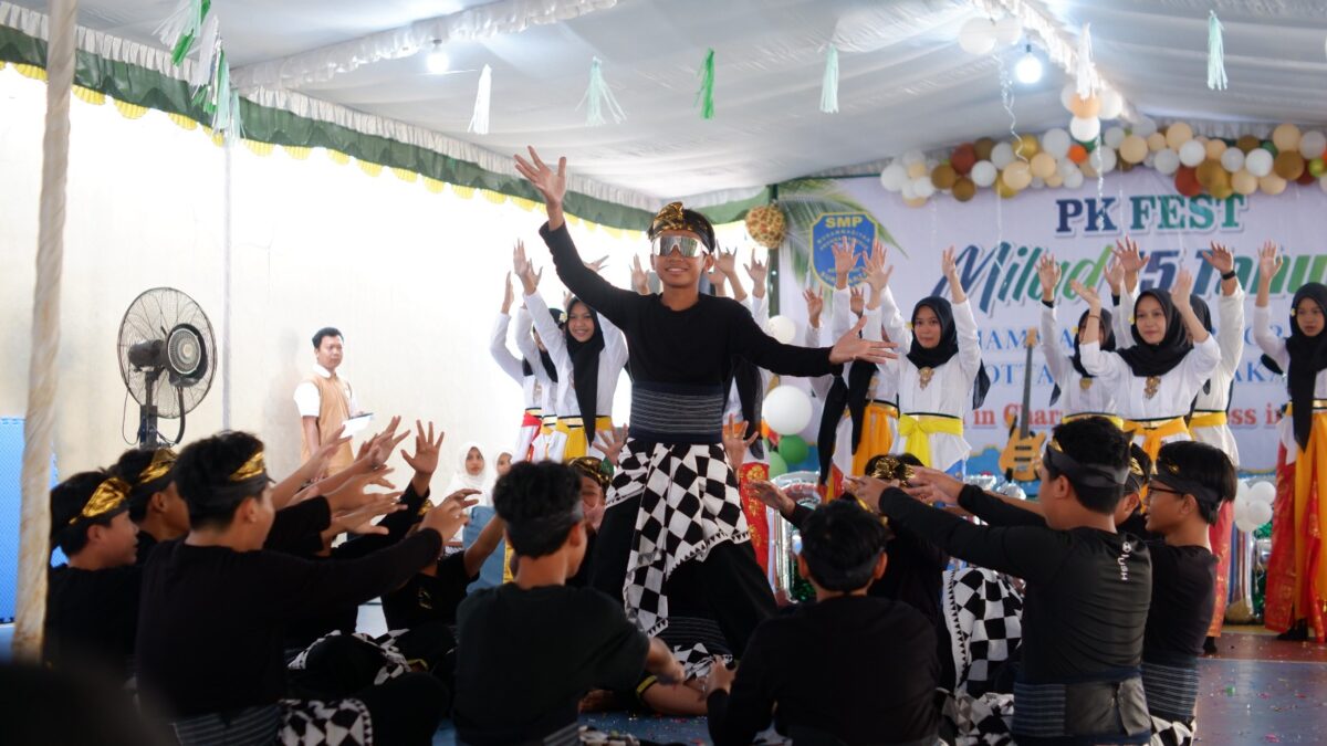 Milad 15 Tahun SMP Muhammadiyah PK Kottabarat Solo, Perkuat Karakter dan Prestasi
